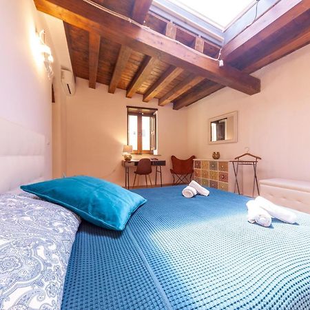 Vakalu-Piazza Duomo Charming Apartment 시라쿠사 외부 사진