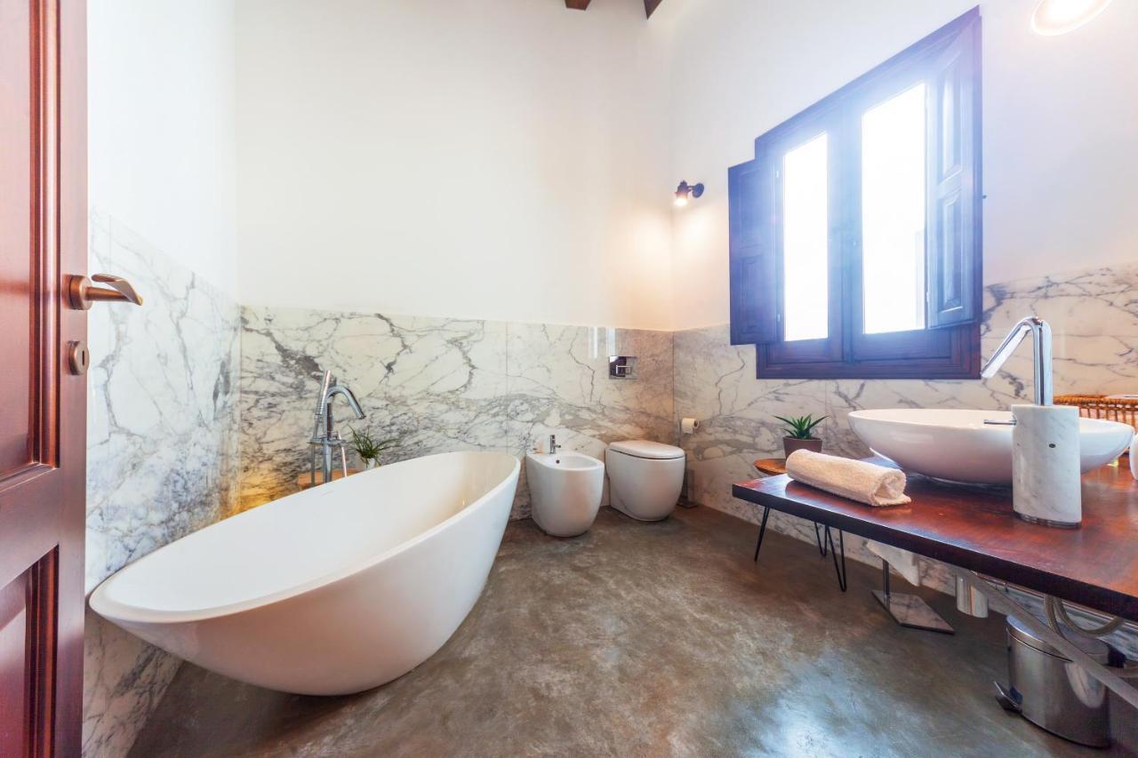 Vakalu-Piazza Duomo Charming Apartment 시라쿠사 외부 사진