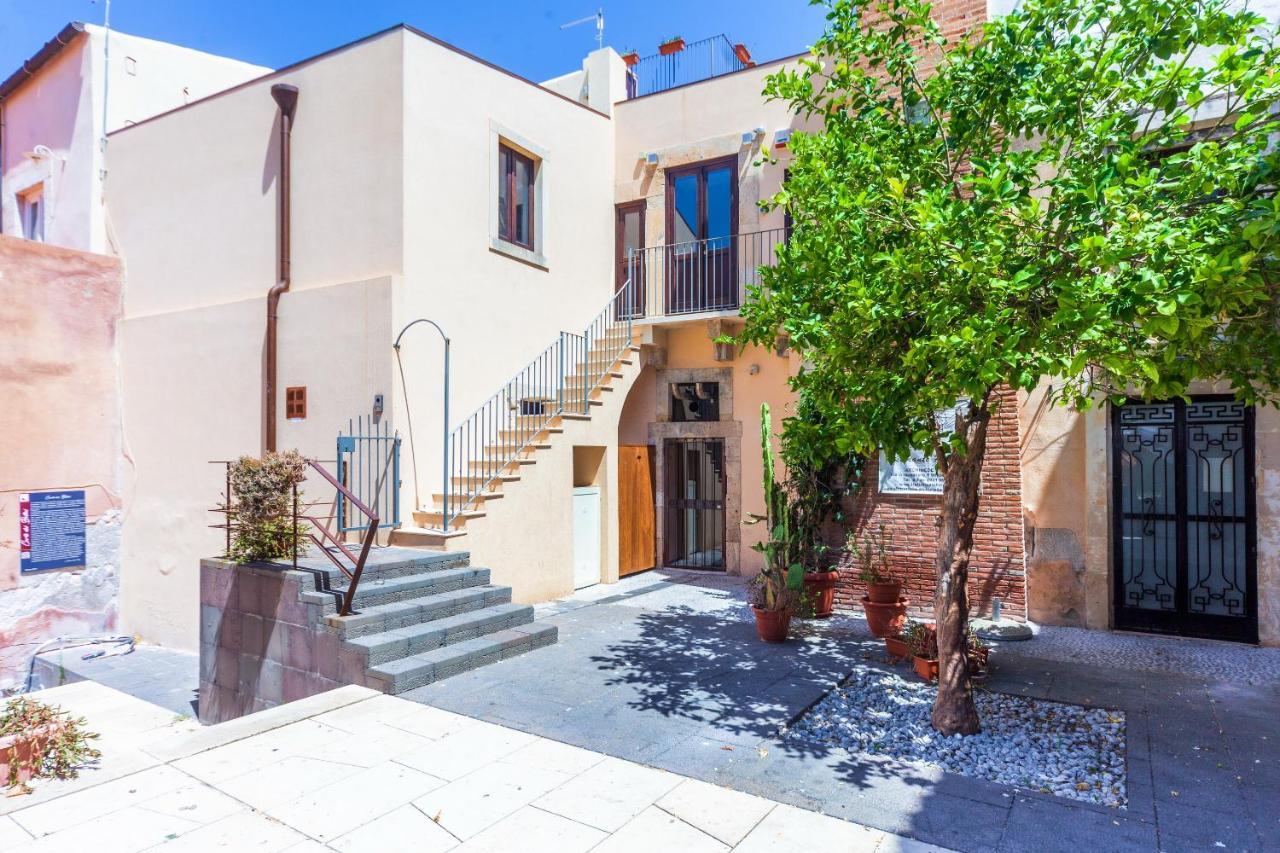 Vakalu-Piazza Duomo Charming Apartment 시라쿠사 외부 사진